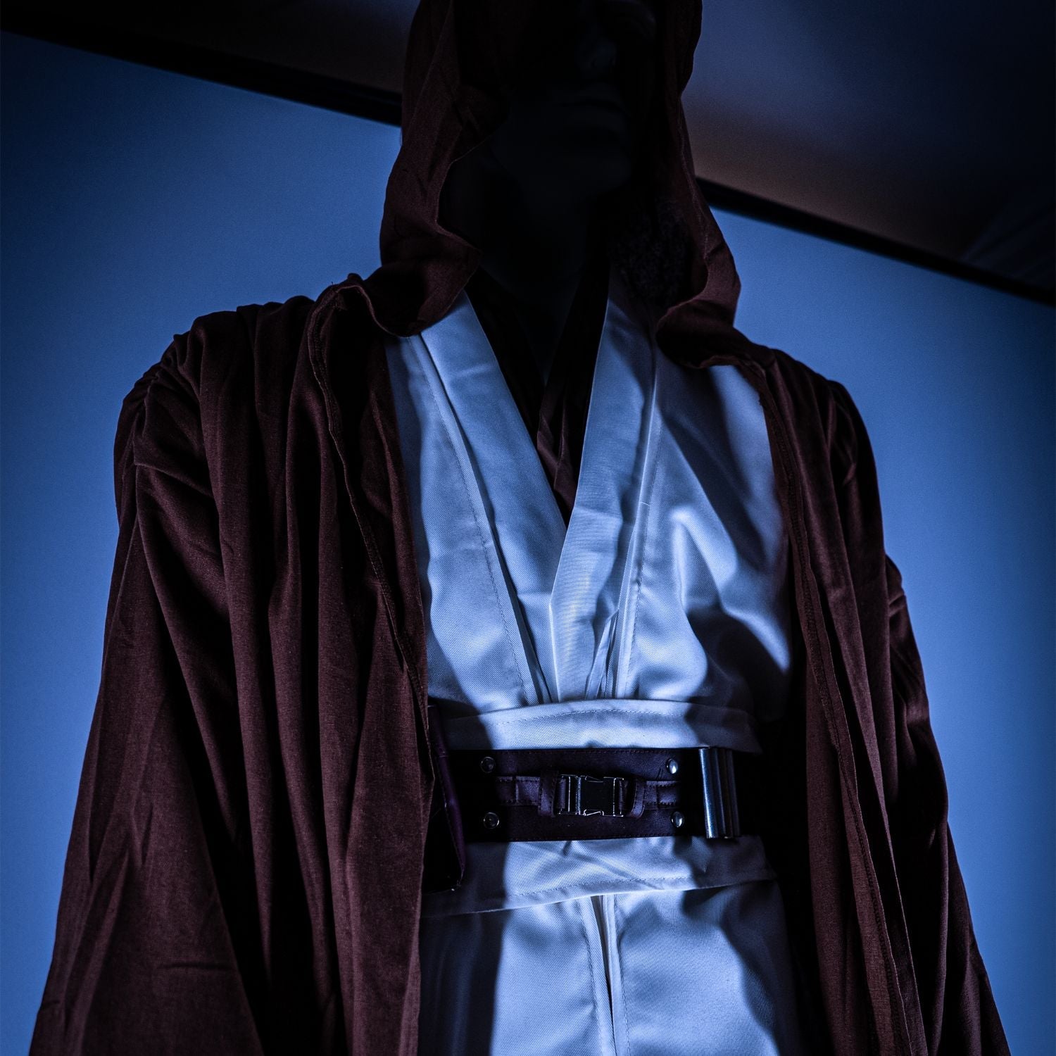 Light Side Robe - Theory Sabers