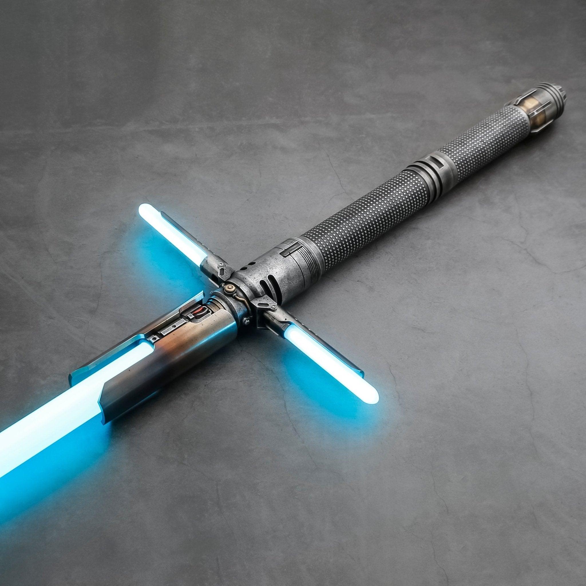 Survivor Crossguard - Theory Sabers
